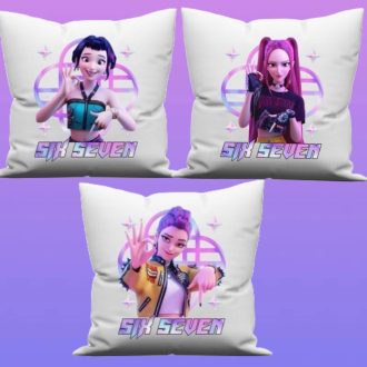 Demon Hunters Six-Seven díszpárna